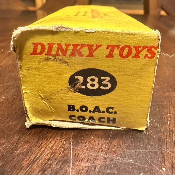 Dinky Toys 283 BOAC Coach Diecast Model With Box - Picture 7 of 8